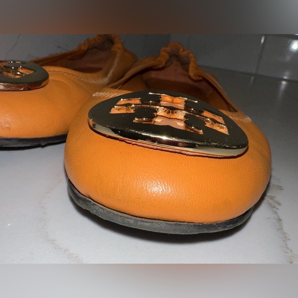 Tory Burch Womens Size 5  Reva Leather Ballet Flats Orange Gold T Logo Buckle - Picture 11 of 16
